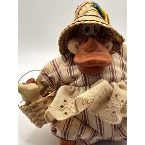 Russ Berrie Duck Figurine Country Farmhouse Decor Straw Hat Cloth Outfit Vintage